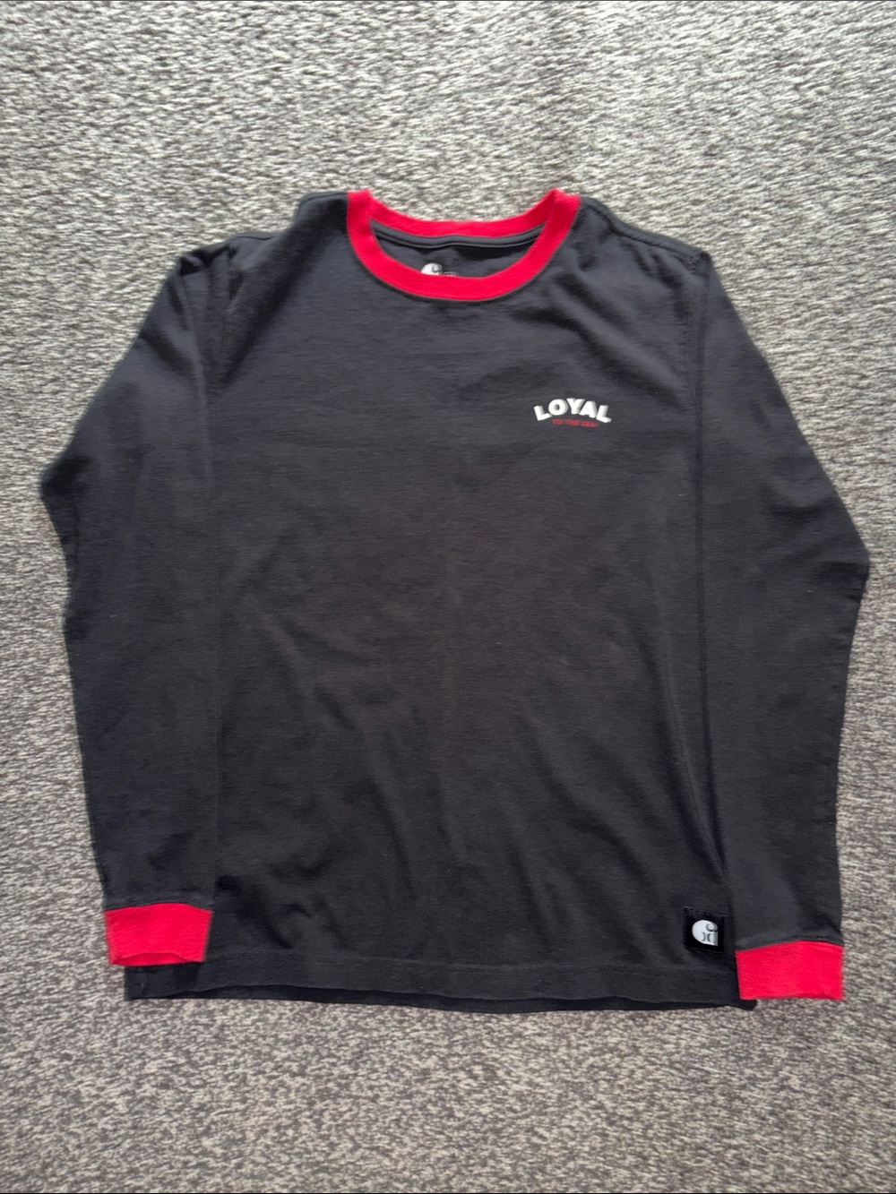 Hurley x Carhartt Men’s L/S Crewneck Shirt Born From Water Black/Red Trim Size M